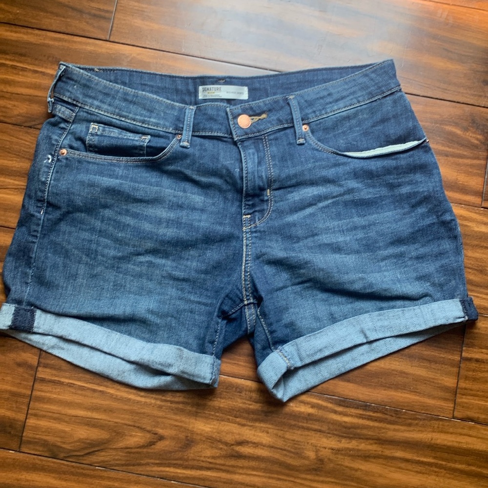 Levi Signature 4inch denim shorts